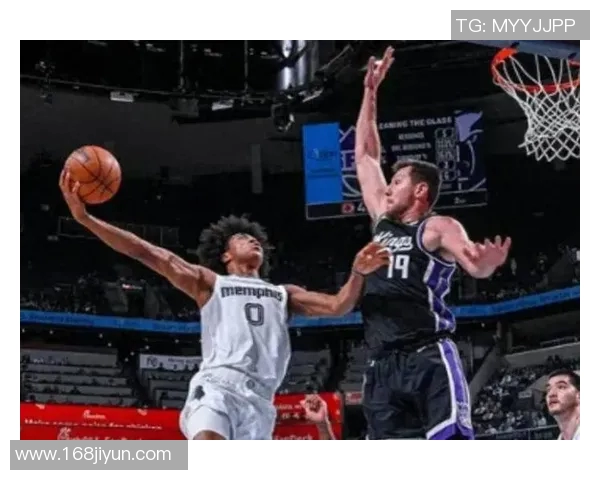 里夫斯511196记3分创NBA历史第1神迹,还刷爆纪录,湖人险胜国王!威少186 里夫斯511196记3分创NBA历史第1神迹,还刷爆纪录,湖人险胜国王!威少186