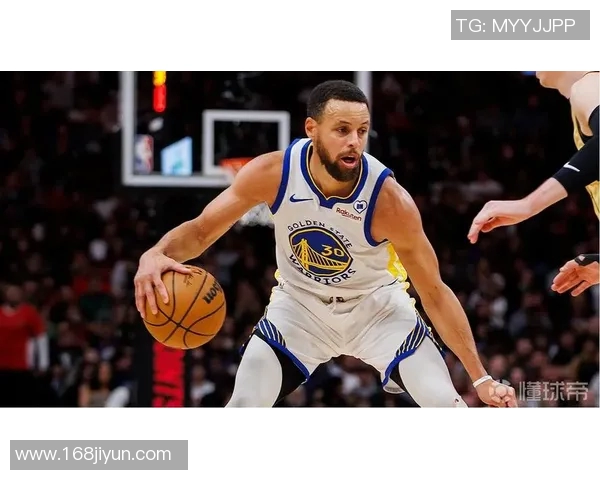 雷霆vs勇士前瞻：库里及时复出，雷霆欲在主场斩获三连胜