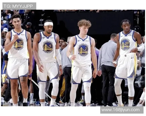 勇士主力缺阵仍大胜灰熊21分，轮换阵容9人齐获双位数得分